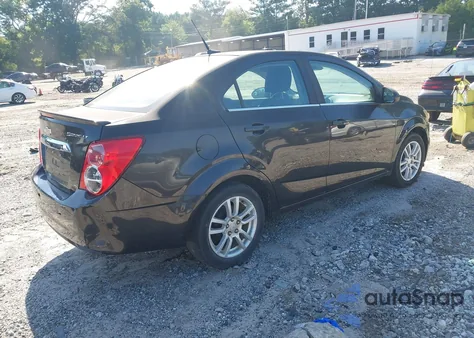 2014 Chevrolet Sonic Lt z USA, uszkodzony, nr VIN 1G1JC5SH2E4241661